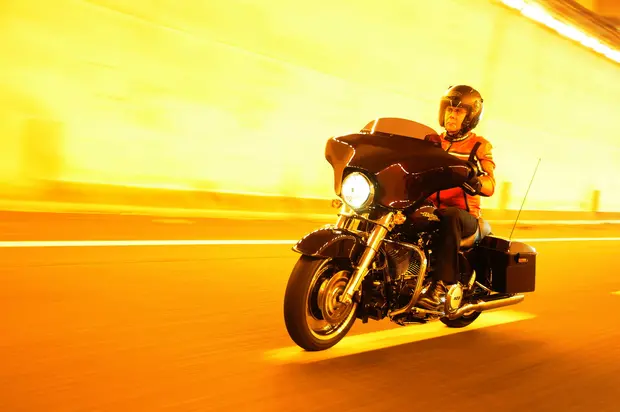 Prova Harley-Davidson Touring Street Glide 2012