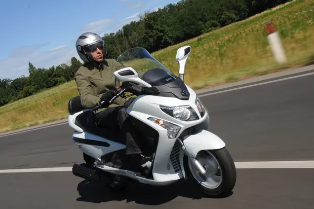 Prova Sym Joymax 300 I 2011