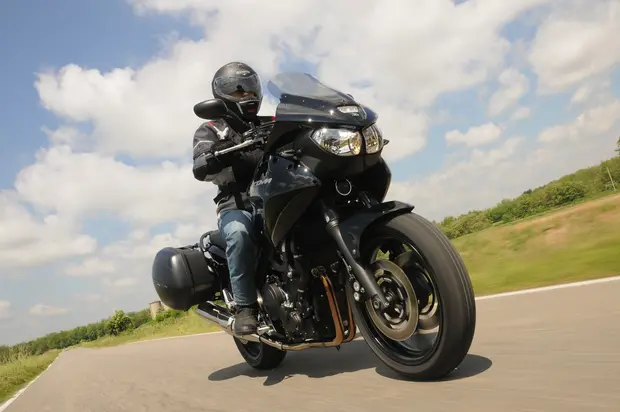 Prova Yamaha TDM 900 2011