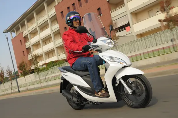 Prova Honda Vision 110 2012