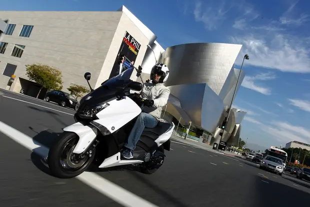 Prova Yamaha Tmax 2012