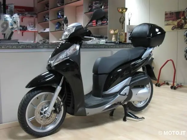 Prova Honda SH 300i  2011