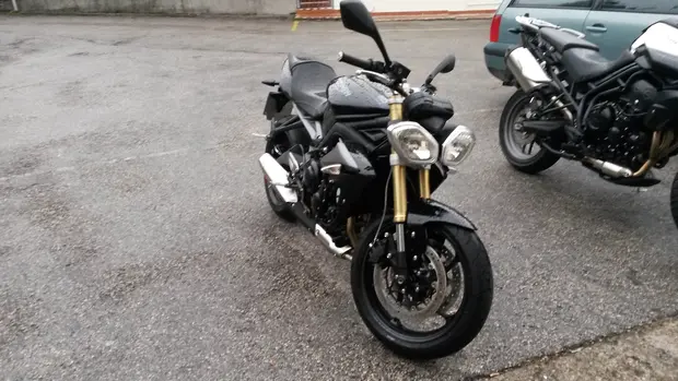 Prova Triumph Street Triple 675 2013