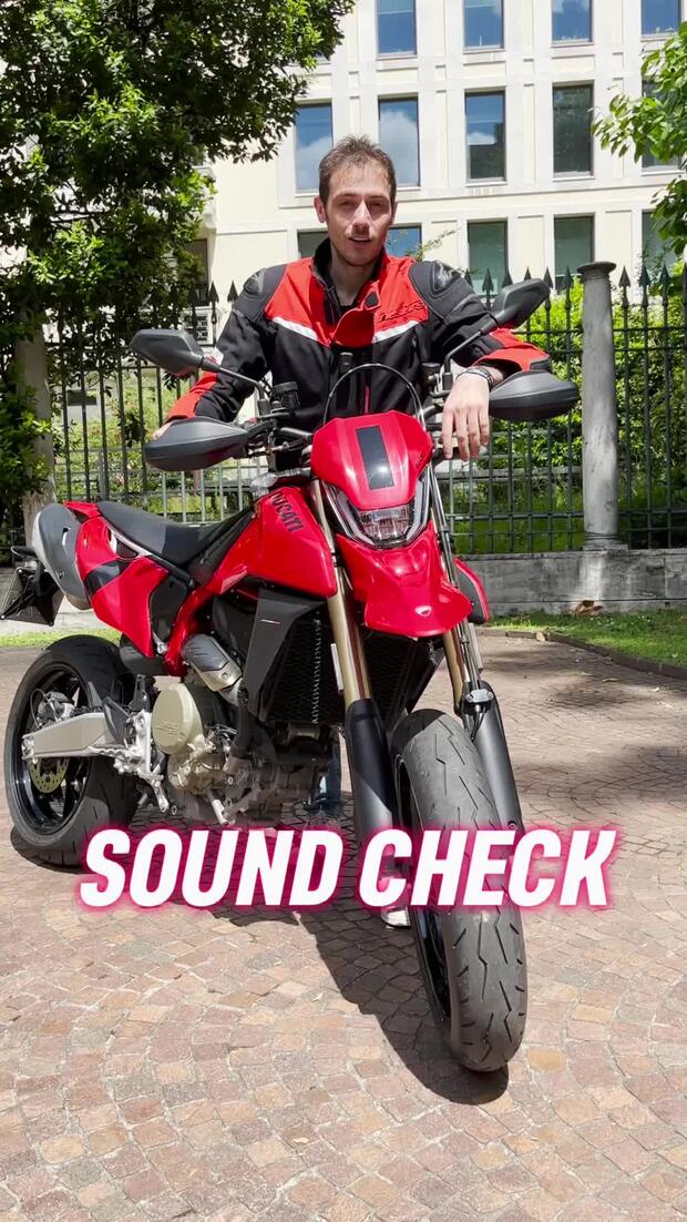 Come suona la Ducati Hypermotard 698 Mono? Su il volume! . . .