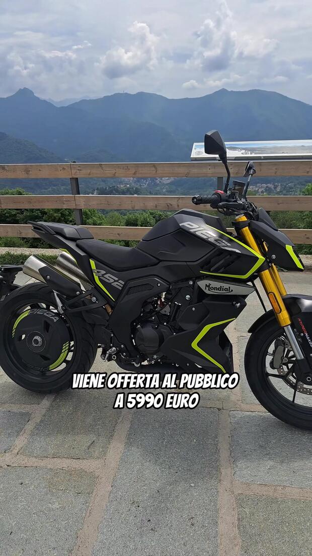 Mondial Piega 452 . . .