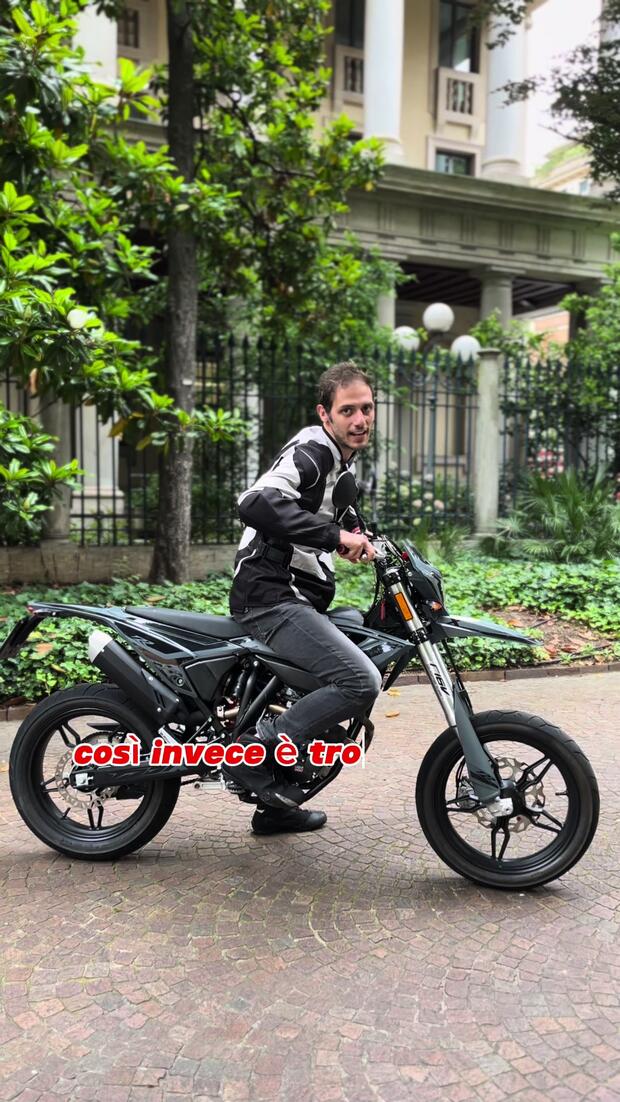 Motard: qual è la posizione di guida corretta? . . .