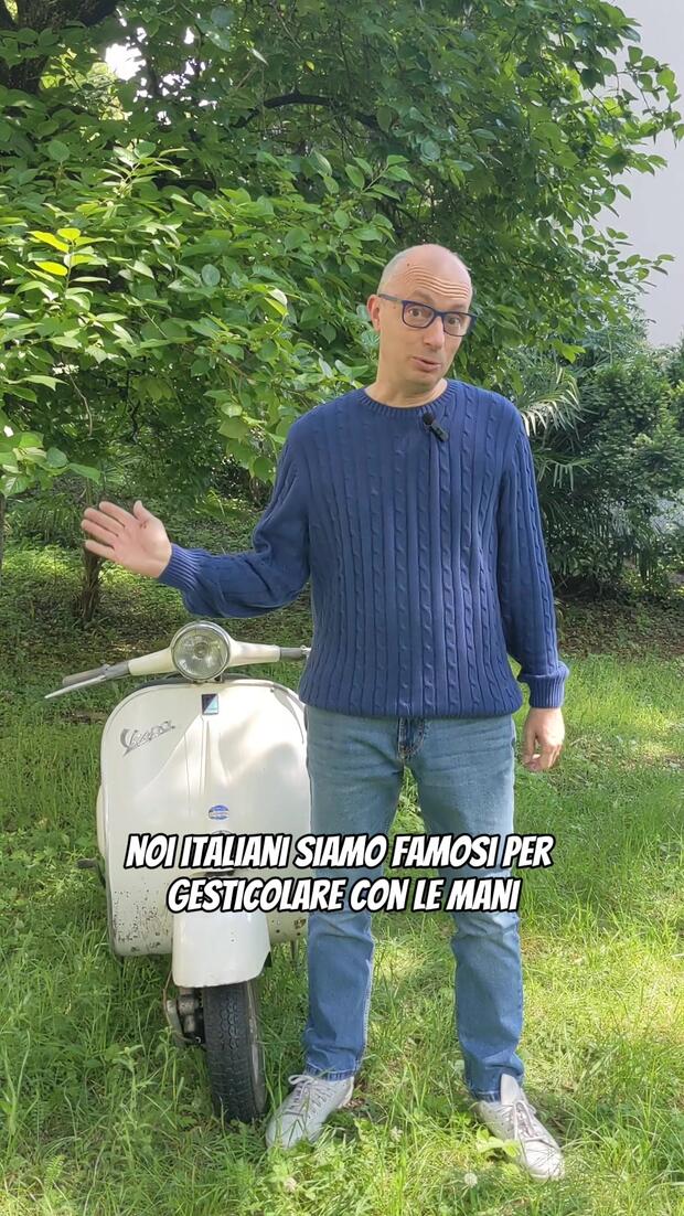 I gesti dei motociclisti! . . .