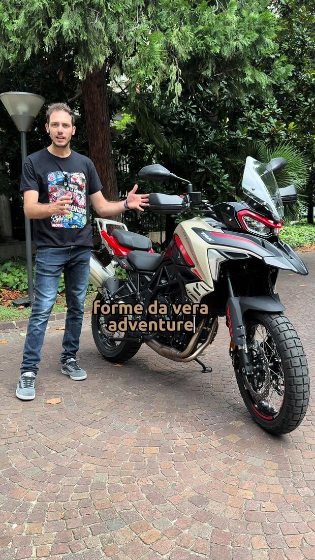 Benelli TRK 702 X Dune Sea . . .      @benelliitalia @benellimoto