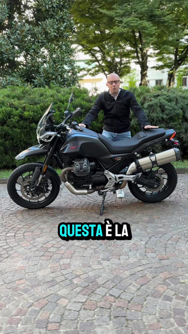 Moto Guzzi V85TT Strada: quanto fa? . . .