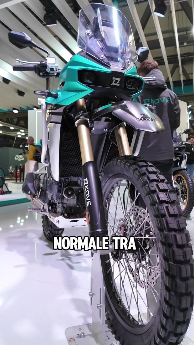 Kove 800 Rally! . . .