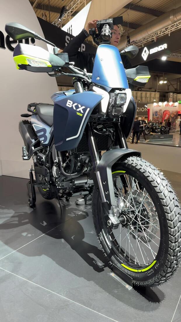 Benelli BKX125 e BKX125S . . .