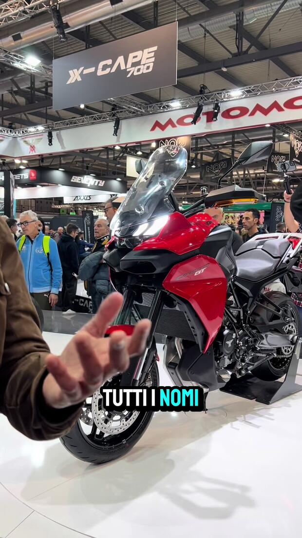 Moto Morini Corsaro GT . . .