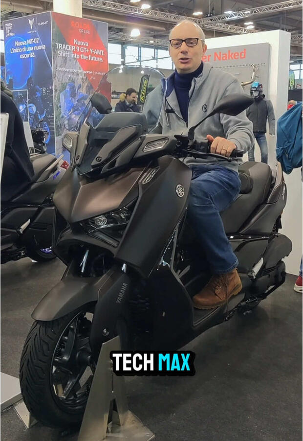 Yamaha XMax 300 . . .