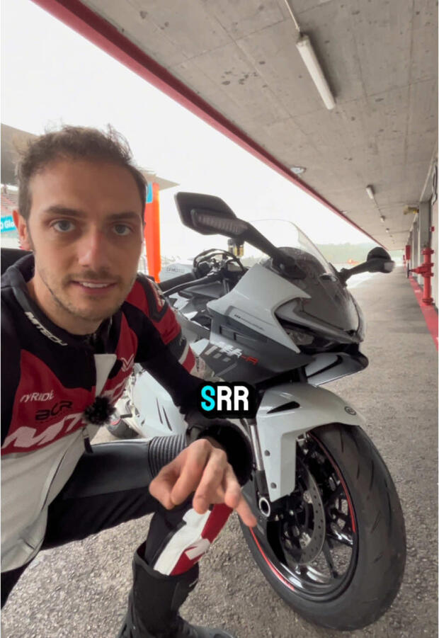 CFMoto 675 SRR, la tricilindrica sportiva che costa poco . . .