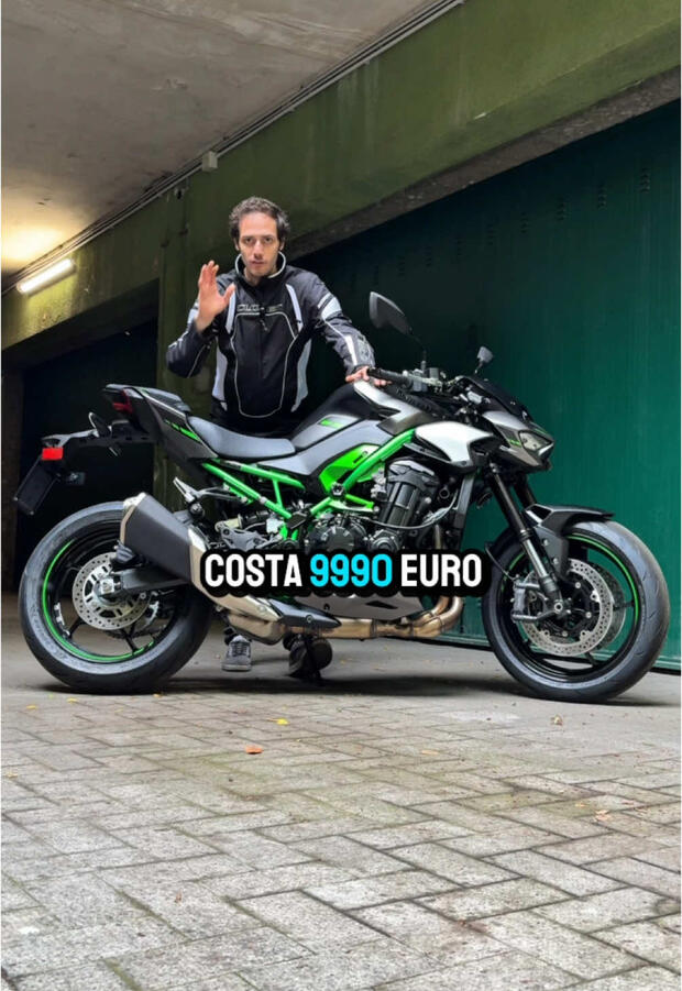 Kawasaki Z900 2025! . . .