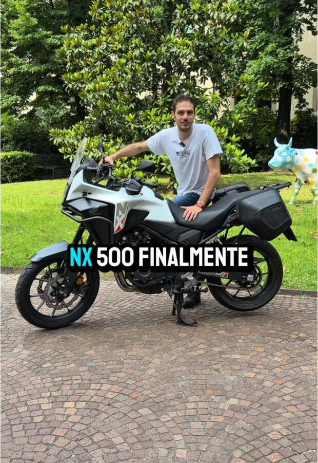 Honda NX500 . . .