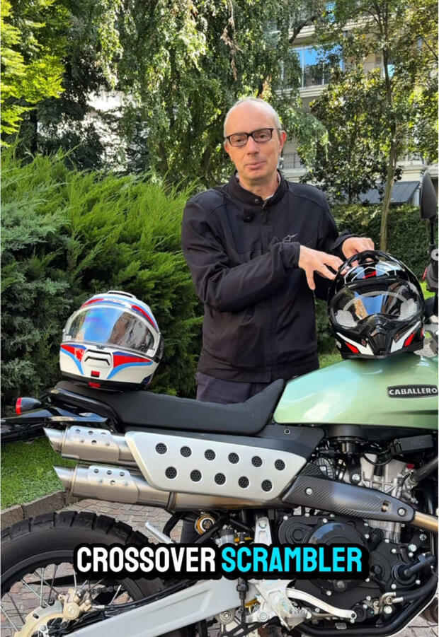 Come sono fatti i caschi da adventure? . . .