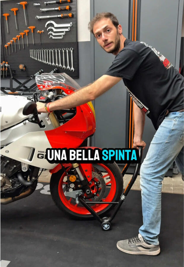 Il cavalletto anteriore: quando usarlo e quali tipologie ci sono . . .