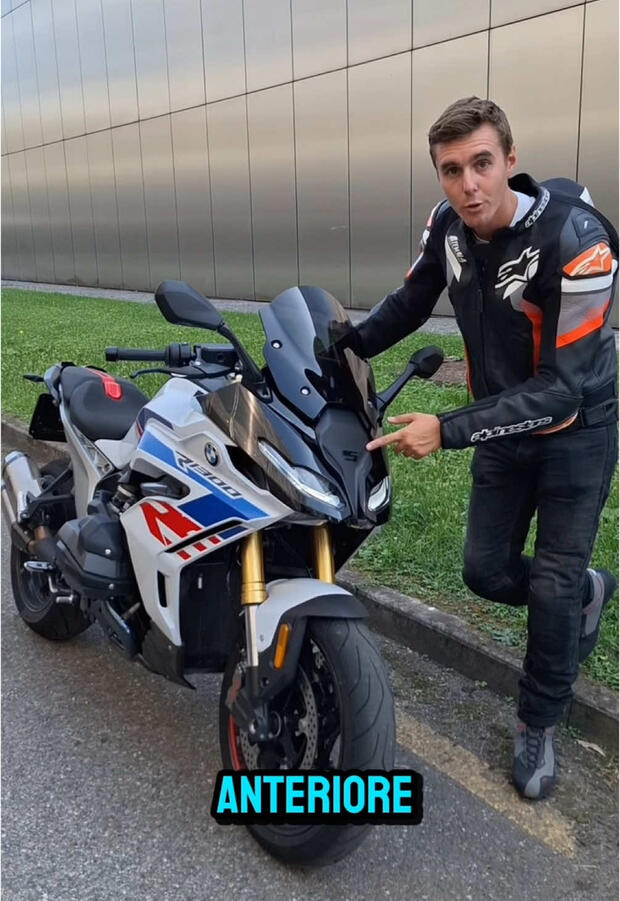 BMW R 1300 RS! . . .