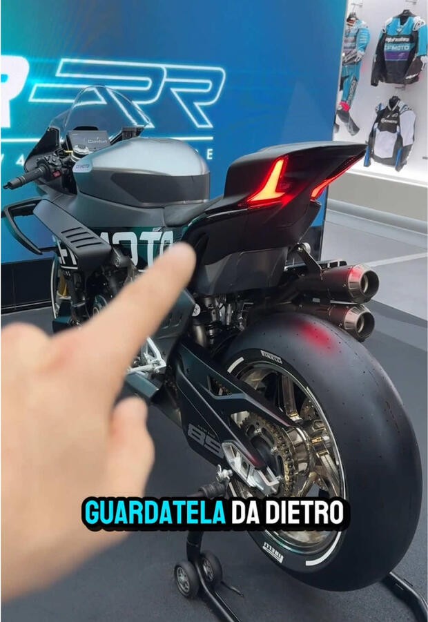 CFMoto SR-RR V4 . . .