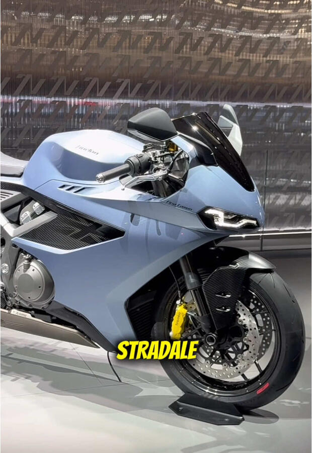 Norton Manx R! . . .