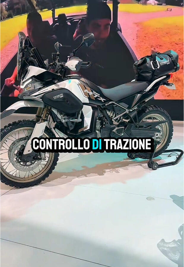 CFMoto 1000 MTX . . .