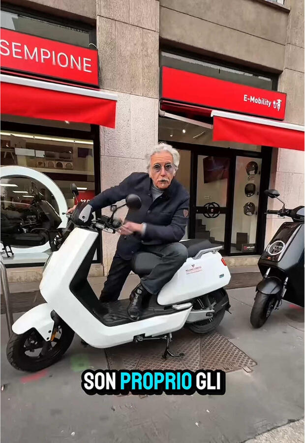 Il nuovo flagship store NIU a Milano e la gamma all electric del brand cinese! . . .