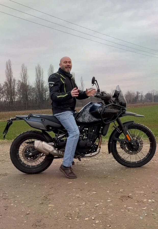 La Royal Enfield Himalayan 450 Mana e le sue concorrenti! . . .