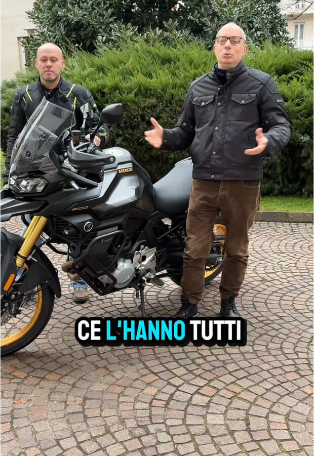 Come connettere la tua moto a internet? . . .
