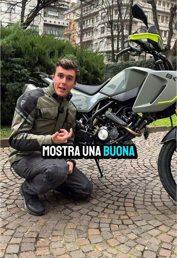 Benelli BKX 125: l’abbiamo provata! . . .