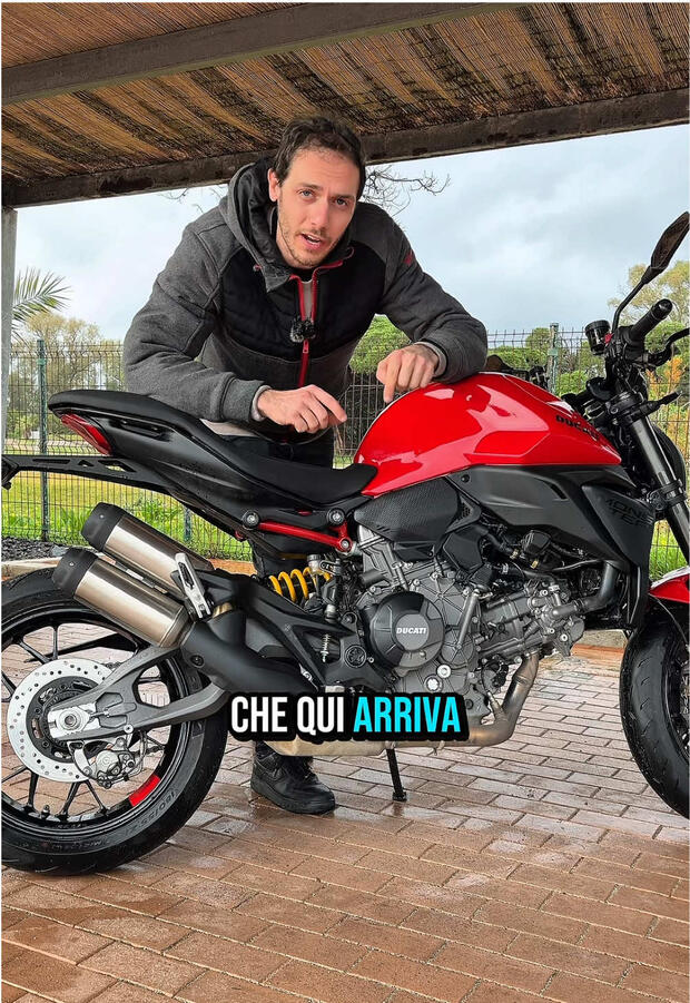 Nuova Ducati Monster: eccola da vicino! . . .