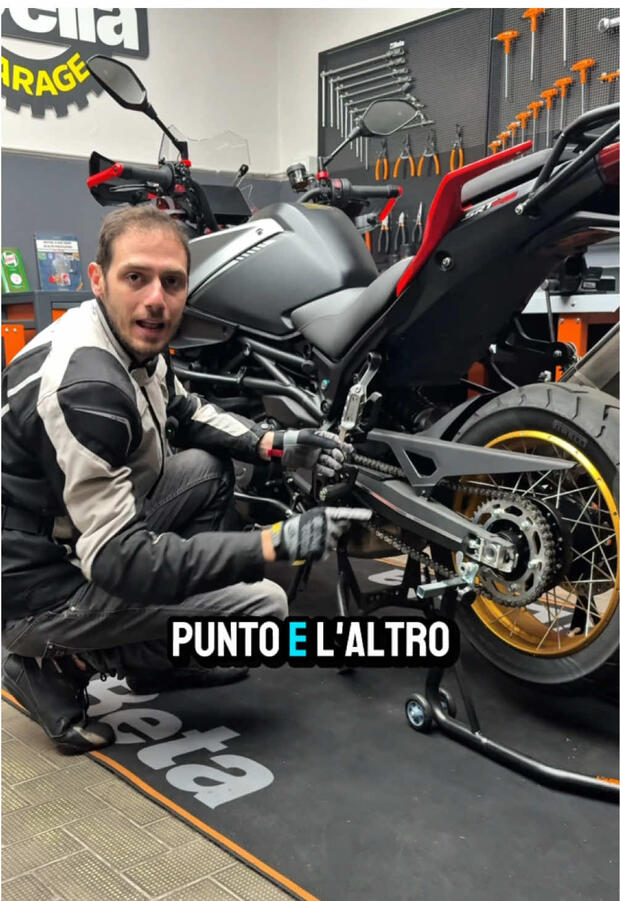 Controlliamo la tensione della catena! . . .