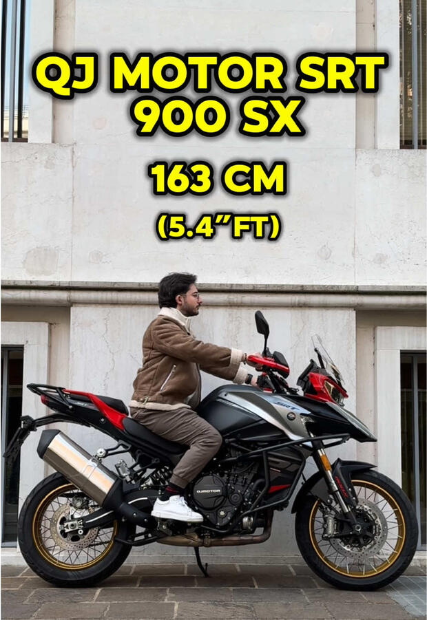 QJ Motor SRT 900 SX: come “calza” su motociclisti di diverse altezze? . . .