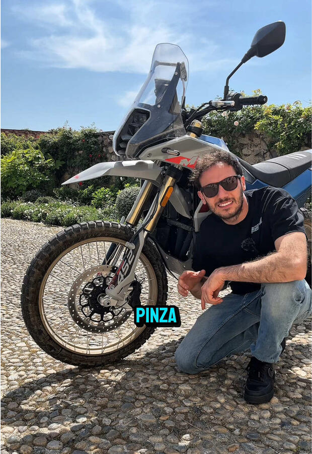 Mondial Mud 452! . . .