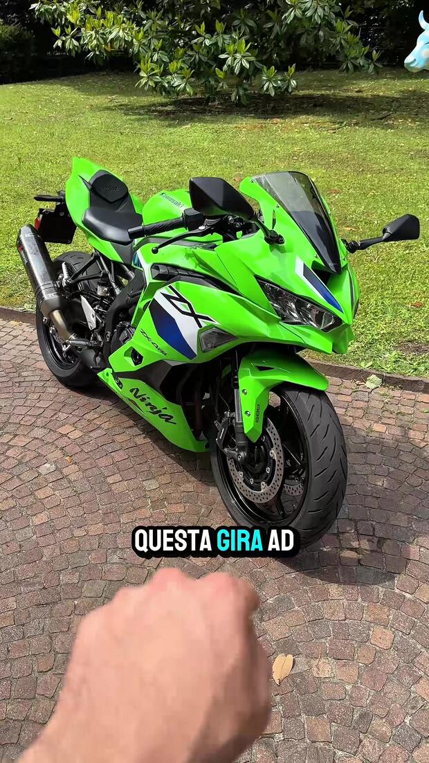 La Kawasaki Ninja ZX-4RR e le adrenaliniche “piccole” a 4 cilindri! . . .