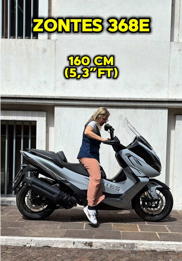 Zontes 368E: come “calza” su motociclisti/scooteristi di altezze diverse