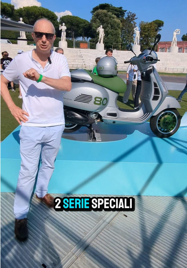 Due serie speciali di Vespa per festeggiare l’ottantesimo anniversario! . . .