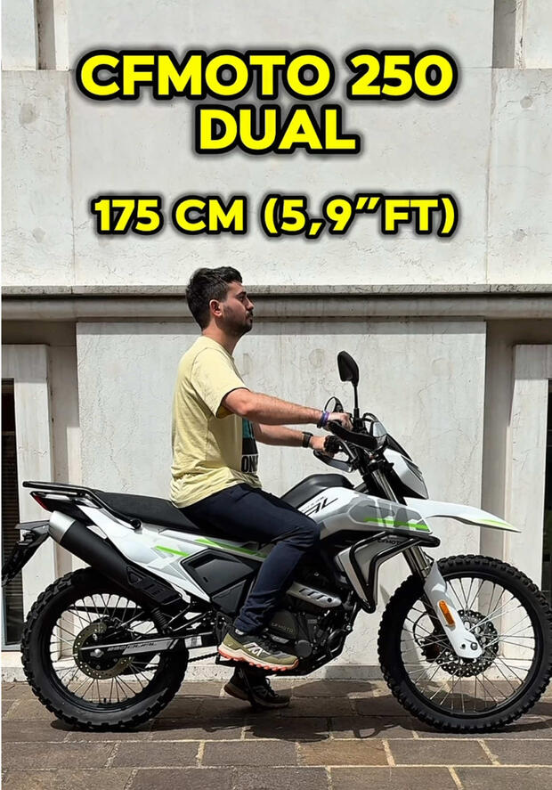 CFMoto 250 Dual: come “calza” su motociclisti di diverse altezze? . . .