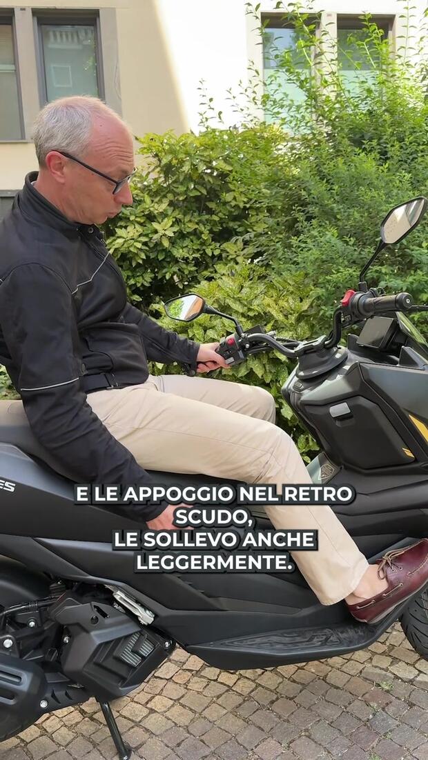 Scooter: qual è la miglior posizione in sella? . . .