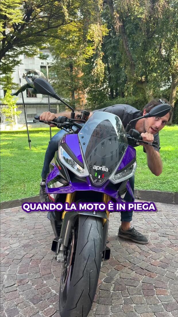 Aerodinamica da GP per l’Aprilia Tuono V4! . . .