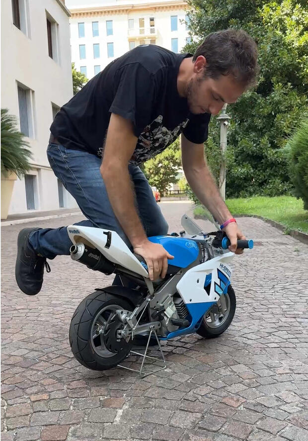 Com’è fatta una minimoto? Ecco la Polini Minibike 910 RS! . . .