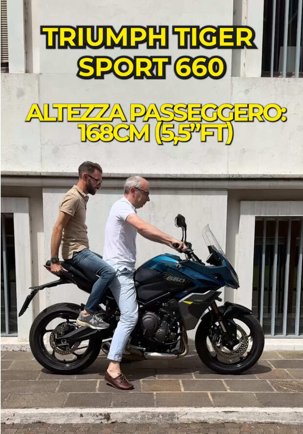 Triumph Tiger Sport 660: quant’è ospitale per passeggeri di altezze diverse