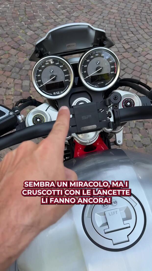 Meglio le lancette o il display digitale? . . .