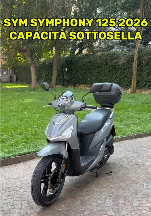 Sym Symphony 125 2026: la capacità del sottosella (e del bauletto)
