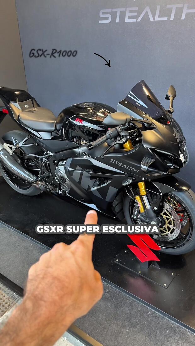 Suzuki GSX-R 1000 Stealth! . . .