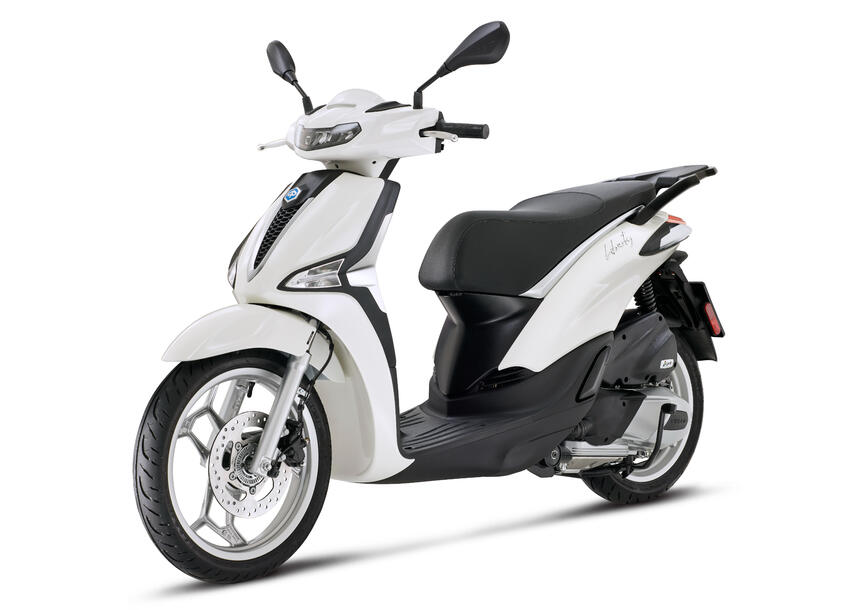Piaggio Liberty 125, ecco la verità: non consuma niente