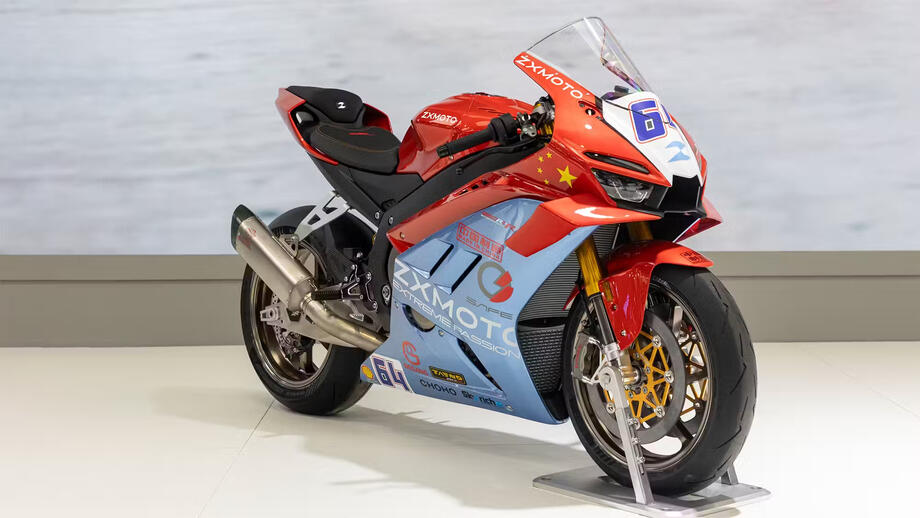 ZXMoto 820RR, la superbike cinese costa solo 8.500 euro