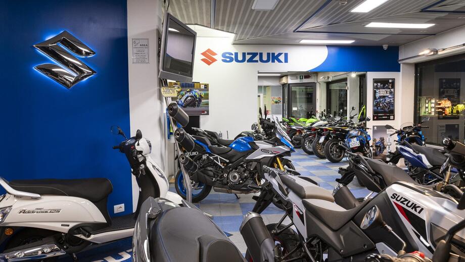 Suzuki, Porte Aperte il 18 aprile: test ride sulla gamma 