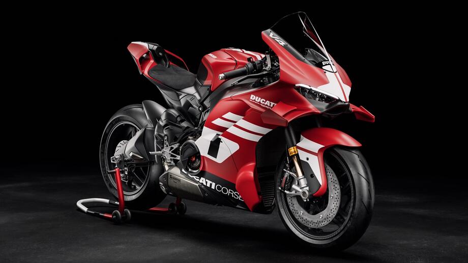SBK ultima frontiera: Ducati Superleggera V4 Centenario, 247 CV e 173 kg