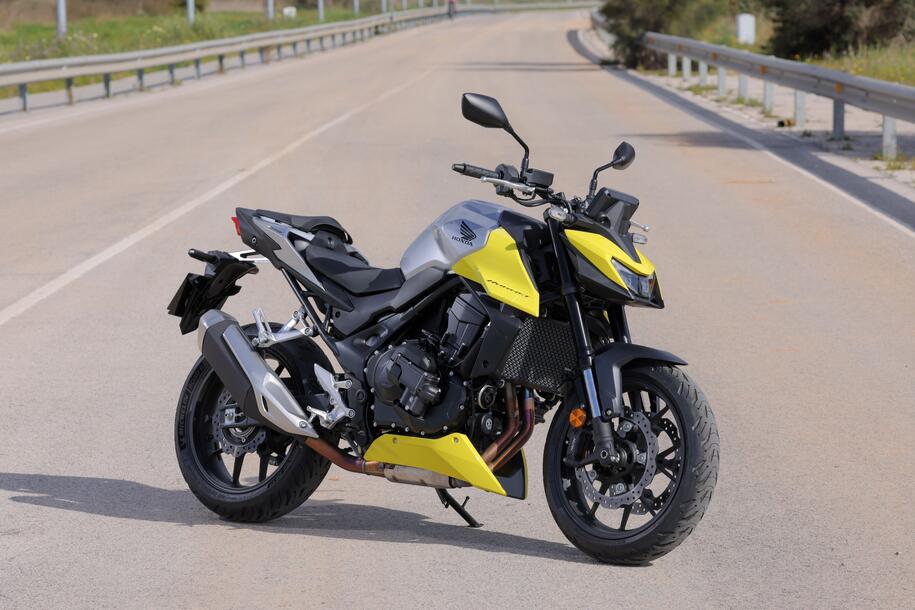 Svelato il prezzo della nuova Honda CB750 Hornet E-Clutch 2026